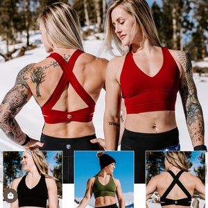 BNWT born primitive crossfire bra size XS GREEN